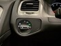 Volkswagen Golf 1.2 TSI 110PK DSG 5drs. PANO/BI-XENON/LEER-STOF SP.STOELEN/MASSAGE/CARPLAY/NAVI/ECC/CRUISE/PRIVACY/16"/WINTERPAKKET/VOLLEDIG VW DEALER HISTORIE,NET OH BEURT GEHAD