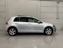 Volkswagen Golf 1.2 TSI 110PK DSG 5drs. PANO/BI-XENON/LEER-STOF SP.STOELEN/MASSAGE/CARPLAY/NAVI/ECC/CRUISE/PRIVACY/16"/WINTERPAKKET/VOLLEDIG VW DEALER HISTORIE,NET OH BEURT GEHAD