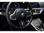 BMW 3-Serie 318i M-Sport Executive Edition | AUDIO MEDIA- PACK | DRAADLOZE LADER | DAB | APPLE | CAMERA | 19"
