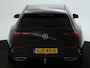 Mercedes-Benz CLA Shooting Brake 180 AMG Nightpakket | Trekhaak | Keyless Go | Sfeerverlichting | Stoelverwarming | Parkeerpakket met Camera | Inclusief 24 maanden Mercedes-Benz Certified garantie voor Europa.