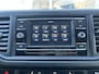 Volkswagen Crafter 35 2.0 TDI L3 Fassi Laadkraan M15A Trekhaak 3500 kg trekgewicht Airco Apple carplay Cruise controle 3-Persoons Kastinrichting Open laadbak Pick-up Euro 6 Bakwagen P-up Telefoonverbinding