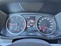 Volkswagen Crafter 35 2.0 TDI L3 Fassi Laadkraan M15A Trekhaak 3500 kg trekgewicht Airco Apple carplay Cruise controle 3-Persoons Kastinrichting Open laadbak Pick-up Euro 6 Bakwagen P-up Telefoonverbinding