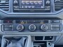 Volkswagen Crafter 35 2.0 TDI L3 Fassi Laadkraan M15A Trekhaak 3500 kg trekgewicht Airco Apple carplay Cruise controle 3-Persoons Kastinrichting Open laadbak Pick-up Euro 6 Bakwagen P-up Telefoonverbinding