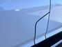 Volkswagen Crafter 35 2.0 TDI L3 Fassi Laadkraan M15A Trekhaak 3500 kg trekgewicht Airco Apple carplay Cruise controle 3-Persoons Kastinrichting Open laadbak Pick-up Euro 6 Bakwagen P-up Telefoonverbinding