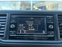 Volkswagen Crafter 35 2.0 TDI L3 Fassi Laadkraan M15A Trekhaak 3500 kg trekgewicht Airco Apple carplay Cruise controle 3-Persoons Kastinrichting Open laadbak Pick-up Euro 6 Bakwagen P-up Telefoonverbinding