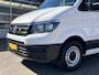 Volkswagen Crafter 35 2.0 TDI L3 Fassi Laadkraan M15A Trekhaak 3500 kg trekgewicht Airco Apple carplay Cruise controle 3-Persoons Kastinrichting Open laadbak Pick-up Euro 6 Bakwagen P-up Telefoonverbinding