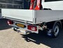 Volkswagen Crafter 35 2.0 TDI L3 Fassi Laadkraan M15A Trekhaak 3500 kg trekgewicht Airco Apple carplay Cruise controle 3-Persoons Kastinrichting Open laadbak Pick-up Euro 6 Bakwagen P-up Telefoonverbinding