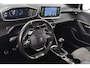 Peugeot 208 1.2 PureTech GT Pack Panoramadak Stoelverwarming Achteruitrijcamera Dodehoek