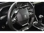 Peugeot 208 1.2 PureTech GT Pack Panoramadak Stoelverwarming Achteruitrijcamera Dodehoek