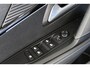 Peugeot 208 1.2 PureTech GT Pack Panoramadak Stoelverwarming Achteruitrijcamera Dodehoek