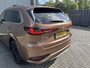 Mazda CX-80 2.5 e-SkyActiv PHEV Homura Plus Nieuw! | 7 persoons | Schuif-kanteldak | 2500kg trekgewicht | ACTIEPRIJS!