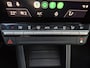 Renault Captur 1.6 E-Tech full hybrid 145 esprit Alpine Automaat / Fabrieksgarantie tot 05-2027 / Glazen Schuif- en Kanteldak / Adaptief Cruise Control / Achteruitrijcamera / Draadloze Telefoon Lader / Apple Carplay & Android Auto /
