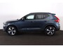 Volvo XC40 B3 Ultra Dark - Panorama/schuifdak - IntelliSafe Assist & Surround - 360º Camera - Harman/Kardon audio - Adaptieve LED koplampen - Verwarmde voorstoelen & stuur - Parkeersensoren voor & achter - Elektr. bedienb. voorstoelen met geheugen links - Draadloze tel. lader - Extra getint glas - Inklapbare trekhaak - 19' LMV