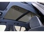 Volvo XC40 B3 Ultra Dark - Panorama/schuifdak - IntelliSafe Assist & Surround - 360º Camera - Harman/Kardon audio - Adaptieve LED koplampen - Verwarmde voorstoelen & stuur - Parkeersensoren voor & achter - Elektr. bedienb. voorstoelen met geheugen links - Draadloze tel. lader - Extra getint glas - Inklapbare trekhaak - 19' LMV