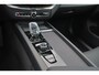 Volvo XC60 T6 Recharge AWD Plus Black Edition - Panorama/schuifdak - IntelliSafe Assist & Surround - 360º Camera - Harman/Kardon audio - Verwarmde voorstoelen, stuur & achterbank - Parkeersensoren voor & achter - Elektr. bedienb. voorstoelen met geheugen - Head up display - Draadloze tel. lader - Extra getint glas - 21' LMV