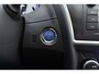 Toyota Auris Touring Sports 1.8 Hybrid Lease Automaat | Panoramadak | Navigatie | Camera | Climate control | Weinig kilometers | Lichtmetalen velgen | Parkeersensoren