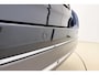 Toyota Auris Touring Sports 1.8 Hybrid Lease Automaat | Panoramadak | Navigatie | Camera | Climate control | Weinig kilometers | Lichtmetalen velgen | Parkeersensoren