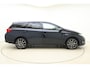 Toyota Auris Touring Sports 1.8 Hybrid Lease Automaat | Panoramadak | Navigatie | Camera | Climate control | Weinig kilometers | Lichtmetalen velgen | Parkeersensoren