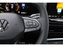 Volkswagen T-Roc 1.5 eTSI 150pk DSG Style R-Line Edition | Panoramadak | Treakhaak | Head-up | 20" Velgen