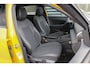 Volkswagen T-Roc 1.5 eTSI 150pk DSG R-Line Edition | Panoramadak | Treakhaak | Head-up | 20" Velgen