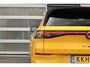 Volkswagen T-Roc 1.5 eTSI 150pk DSG Style R-Line Edition | Panoramadak | Treakhaak | Head-up | 20" Velgen
