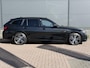 BMW 3-Serie Touring 330e xDrive M-Sport PHEV / Shadow Line / Wide Screen / 1500kg Trekgewicht / M-pakket / Panorama dak / Parkeerassistent-pakket / 19" breedset LM wielen / Elektrische achterklep / Elektrische Stoelen / HUD /  Apple Carplay/Android / Stoel Verwarming /