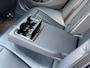 BMW 3-Serie Touring 330e xDrive M-Sport PHEV / Shadow Line / Wide Screen / 1500kg Trekgewicht / M-pakket / Panorama dak / Parkeerassistent-pakket / 19" breedset LM wielen / Elektrische achterklep / Elektrische Stoelen / HUD /  Apple Carplay/Android / Stoel Verwarming /