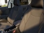 Volkswagen T-Roc Life First Edition 1.5 eTSI 85 kW / 116 PK SUV 7 v