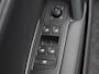 Volkswagen Tiguan 1.5 eHybrid Life Edition | Trekhaak | Navigatie | Adaptieve Cruise Control | Adaptief Onderstel |