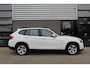 BMW X1 sDrive18i Executive / Cruise / Trekhaak / Clima / N.A.P.