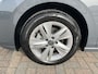 Volkswagen Golf 1.0 eTSI Life / AUTOMAAT/ LED/ PARKEER SENSOREN V+A/ CAMERA/ ACC/ APP-CONNECT/ VIRTUAL COCKPIT/ SFEER VERLICHTING/ DAB/ NAVI/ CLIMA/ 16'' LMV