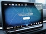 Volkswagen T-Roc 1.5 eTsi R-Line First Edition | Pano | ACC | Stoelverwarming | Grootscherm