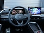 Volkswagen T-Roc 1.5 eTsi R-Line First Edition | Pano | ACC | Stoelverwarming | Grootscherm