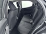 Toyota Yaris 1.5 Hybrid 115 Dynamic | Parkeersensoren V+A | Stuur-Stoelverwarming | Onderweg-naar-dealer