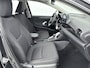 Toyota Yaris 1.5 Hybrid 115 Dynamic | Parkeersensoren V+A | Stuur-Stoelverwarming | Onderweg-naar-dealer