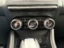 Renault Captur 1.6 E-Tech Hybrid 145 Intens / HEV / Apple Carplay/Android Auto / Cruise control / Audio-navigatie full map /