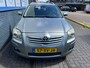 Toyota Avensis Wagon 2.0 VVTi kopp.slipt 10-2007 188000km 1950eu