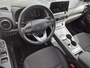 Hyundai Kona Electric EV Fashion 64 kWh / Head Up Display / CCS snelladen / Warmtepomp / Achteruitrijcamera / Apple Carplay Android Auto / Draadloze telefoon lader / Keyless Entry/Start / Navigatie / Krell Audio Systeem / Parkeersensoren achter /