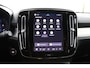 Volvo XC40 2.0 B4 Plus Dark | Trekhaak | Harman/Kardon | Verwarmde Voorruit | Elek. Stoelen | 4 Cilinder! | LED | BLIS | Adaptive Cruise