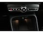 Volvo XC40 2.0 B4 Plus Dark | Trekhaak | Harman/Kardon | Verwarmde Voorruit | Elek. Stoelen | 4 Cilinder! | LED | BLIS | Adaptive Cruise