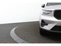 Volvo XC40 2.0 B4 Plus Dark | Trekhaak | Harman/Kardon | Verwarmde Voorruit | Elek. Stoelen | 4 Cilinder! | LED | BLIS | Adaptive Cruise
