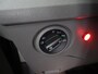 Volkswagen Crafter 2.0 TDI | AUT. | L4 H3 | DUBBEL CABINE | LAADKLEP | 177 PK | ADAPTIEVE CRUISE CONTROL | 7-ZITS DC | LED | CARPLAY | ANDROID AUTO | ACHTERUITRIJCAMERA | PARKEERSENSOREN | STUURWIEL VERWARMING | METALLIC LAK