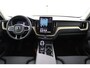 Volvo XC60 T6 Plug-in hybrid AWD Ultra Dark | Trekhaak | Harman/Kardon | Panoramadak | 360 Camera | Head Up Display | Adaptive LED | BLIS | CarPlay/Android Auto