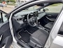 Toyota Corolla 2.0 Hybrid Executive | Panoramadak |
