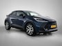 Toyota C-HR / C-HR+ 2.0 Plug-in Hybrid 220 First Edition Parkeersensoren V+A | Stuur-Stoelverwarming | Dode Hoek Detectie | Onderweg-naar-dealer