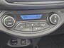 Toyota Yaris 1.5 Hybrid Design Red Navi Camera Stoelvw