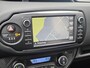 Toyota Yaris 1.5 Hybrid Design Red Navi Camera Stoelvw