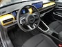 Jeep Avenger 1st Edition 54 kWh | CAMERA | ADAPTIVE CRUISE | DODEHOEKDETECTIE | STOEL+VOORRUITVERWARMING | PARKEERSENSOREN V+A | ELEKTRISCHE ACHTERKLEP | APPLE CARPLAY / ANDROID AUTO |