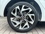 Hyundai i10 1.0 T-GDI N Line 5-zits 100 pk  / Dealer onderhouden / Navigatie / Stoel-Stuurverwarming / Apple carplay / Android auto / Achteruitrijcamera / Climate control / DAB radio /