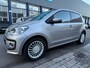 Volkswagen Up! 1.0 high up! BlueMotion / 154 DKM / Panoramadak !!!